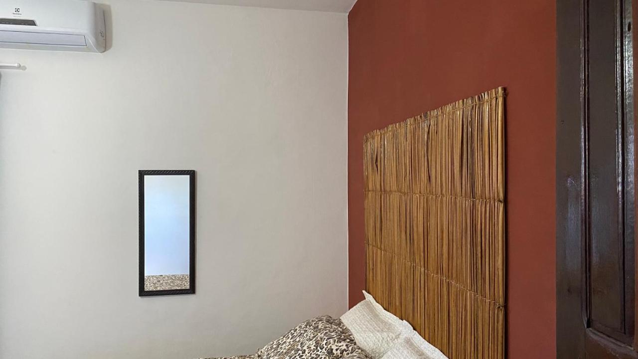 Luau Pousada E Hostel プライア・ド・フランセス エクステリア 写真