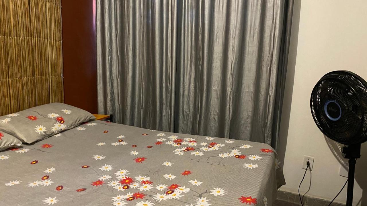 Luau Pousada E Hostel プライア・ド・フランセス エクステリア 写真
